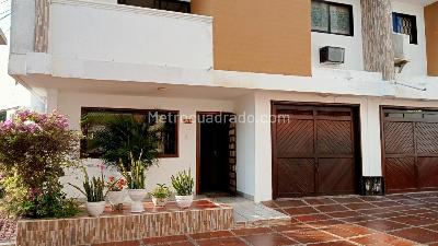 Casa en venta en Ciudad Jardin, Barranquilla · foto 2 de 15