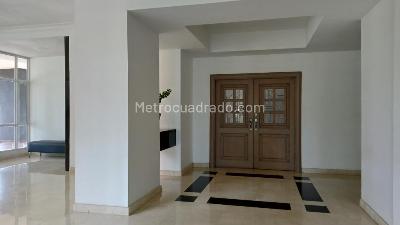 Apartamento en venta en El Golf, Barranquilla · foto 2 de 19