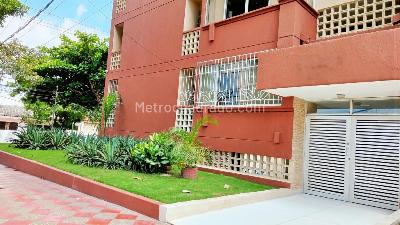 Apartamento de 3 alcobas en venta en Paraiso, Barranquilla, 123 m² · foto 2 de 20