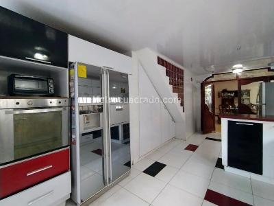 Casa en venta en Ciudad Jardin, Barranquilla · foto 4 de 19