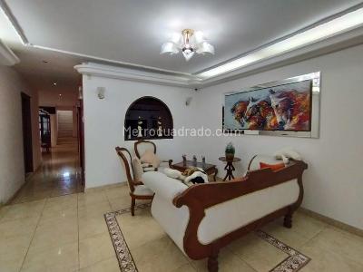 Casa en venta en Ciudad Jardin, Barranquilla · foto 6 de 19