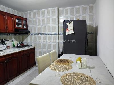 Casa de 5 alcobas en venta en Abajo, Barranquilla, 196 m² · foto 4 de 15
