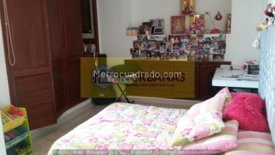 Apartamento de 3 alcobas en venta en Alto Prado, Barranquilla, 207 m² · foto 8 de 16