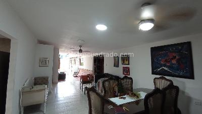 Casa de 5 alcobas en venta en Andalucia, Barranquilla, 730 m² · foto 2 de 19