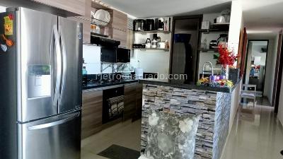 Apartamento de 5 alcobas en venta en Los Alpes, Barranquilla, 179 m² · foto 7 de 14