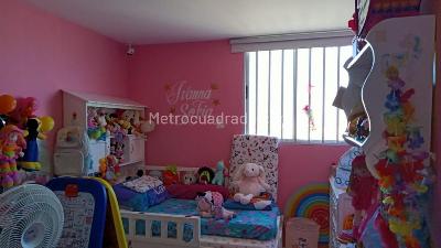 Apartamento de 5 alcobas en venta en Los Alpes, Barranquilla, 179 m² · foto 9 de 14