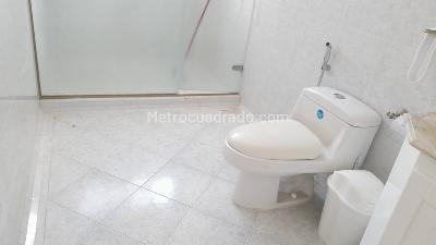 Casa de 4 alcobas en venta en El Poblado, Barranquilla, 755 m² · foto 12 de 17