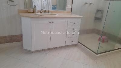 Casa de 4 alcobas en venta en El Poblado, Barranquilla, 755 m² · foto 13 de 17