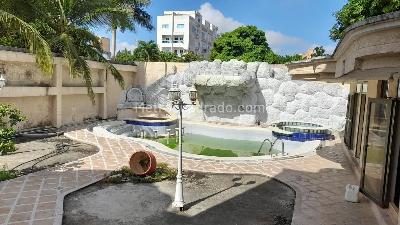Casa de 4 alcobas en venta en El Poblado, Barranquilla, 755 m² · foto 16 de 17