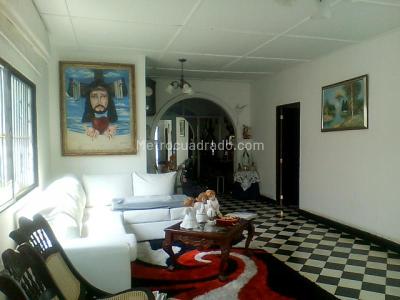 Casa de 5 alcobas en venta en Bellavista, Barranquilla, 580 m² · foto 4 de 10