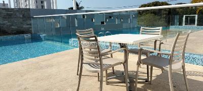 Apartamento de 2 alcobas en venta en Crespo, Cartagena, 116 m² · foto 3 de 12