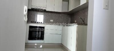 Apartamento de 2 alcobas en venta en Crespo, Cartagena, 116 m² · foto 10 de 12