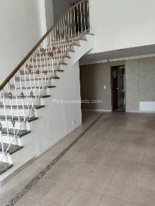 Retail space for rent in Marbella, Cartagena