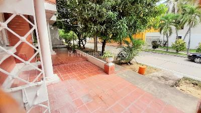 Casa en venta en El Prado, Barranquilla · foto 2 de 9