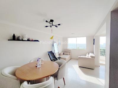Apartamento de 3 alcobas en venta en Miramar, Barranquilla, 74 m² · foto 2 de 11