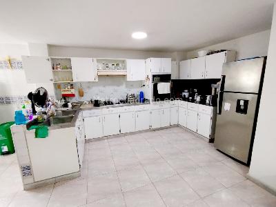 Apartamento de 3 alcobas en venta en Riomar, Barranquilla, 210 m² · foto 6 de 15