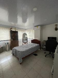 Apartamento de 3 alcobas en venta en Manga, Cartagena, 113 m² · foto 11 de 12