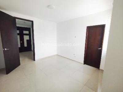 Apartamento de 4 alcobas en venta en Riomar, Barranquilla, 214 m² · foto 13 de 18