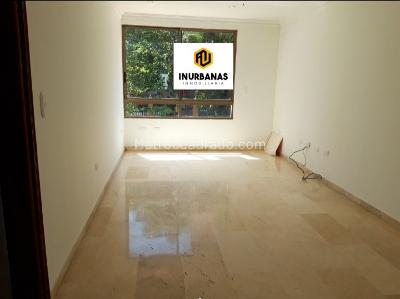 Apartamento de 3 alcobas en venta en El Poblado, Medellín, 250 m² · foto 11 de 20