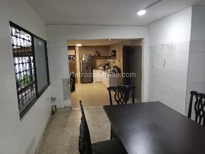 Casa de 5 alcobas en venta en La Campiña, Barranquilla, 422 m² · foto 13 de 20