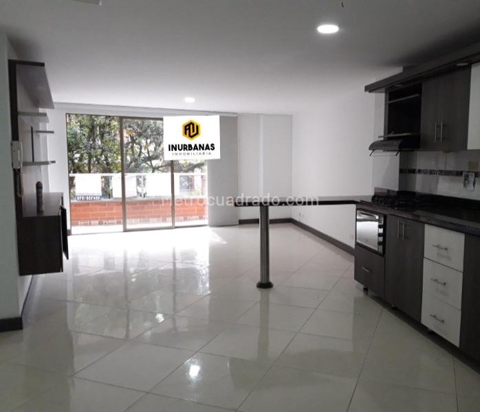 Apartamento en arriendo de 3 habitaciones en La Magnolia, Envigado - 2