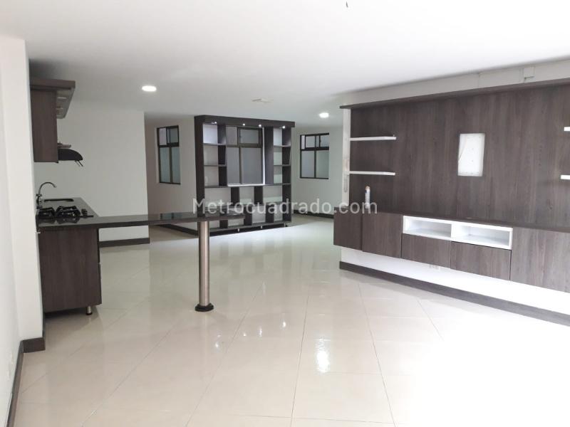 Apartamento en arriendo de 3 habitaciones en La Magnolia, Envigado - 3