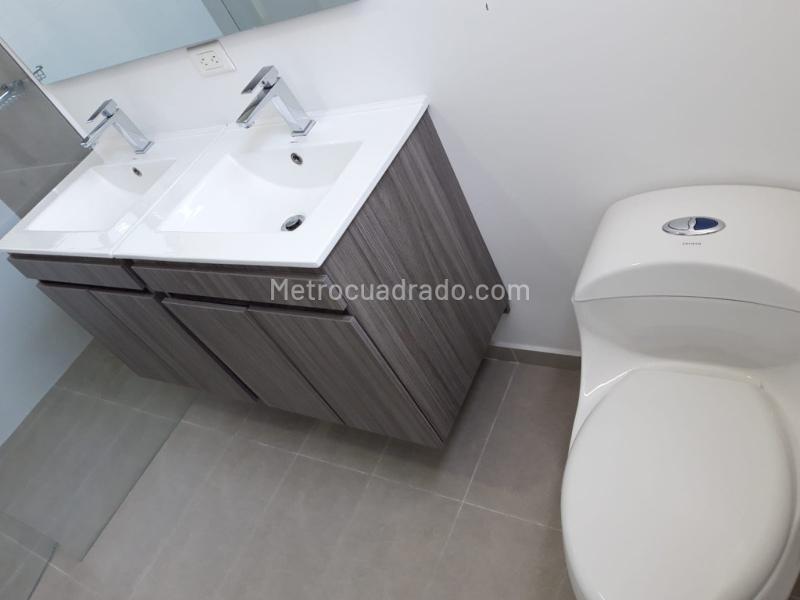 Apartamento en arriendo de 3 habitaciones en Las Cometas (Envigado) - 5