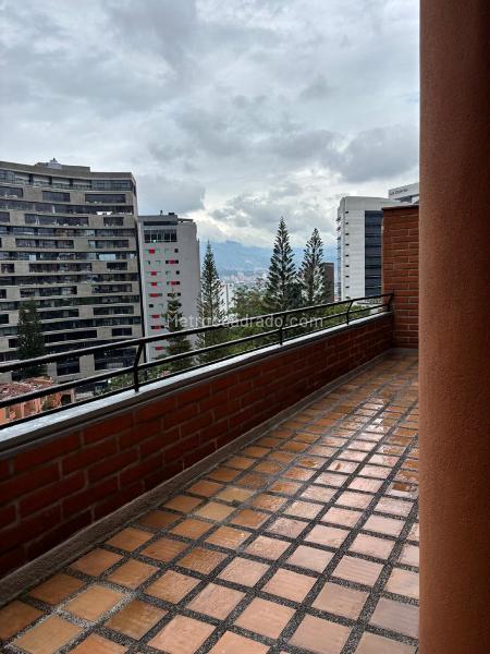 3BR House with Terrace in El Poblado - 9