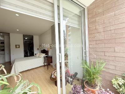 Apartamento de 2 alcobas en venta en El Poblado, Medellín, 113 m² · foto 9 de 20