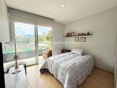 Apartamento de 2 alcobas en venta en El Poblado, Medellín, 113 m² · foto 11 de 20