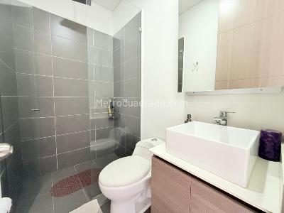 Apartamento de 2 alcobas en venta en El Poblado, Medellín, 113 m² · foto 18 de 20