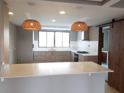 Apartamento en venta en El Poblado, Medellín · foto 6 de 20