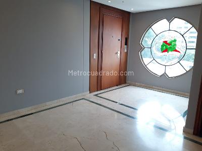 Apartamento en venta en El Poblado, Medellín · foto 10 de 20