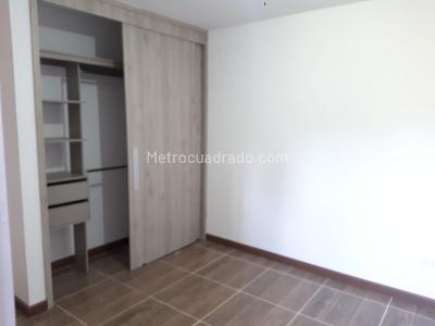 Apartamento de 3 alcobas en venta en Aves Maria, Sabaneta, 85 m² · foto 10 de 20