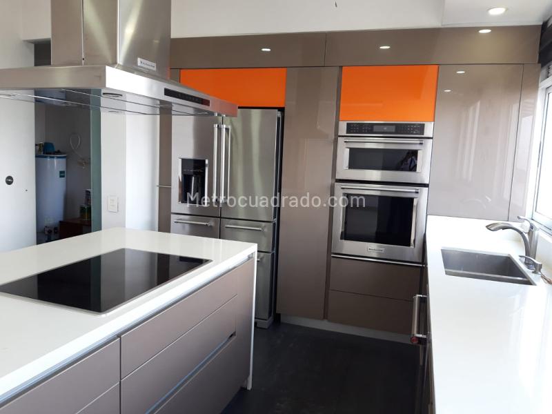 Penthouse Dúplex Exclusivo con Terraza en La Cuenca - 2