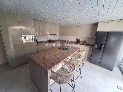 Casa de 4 alcobas en venta en El Limoncito, Barranquilla, 234 m² · foto 6 de 20