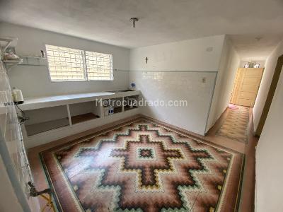 Casa de 5 alcobas en venta en Olaya, Barranquilla, 443 m² · foto 6 de 20
