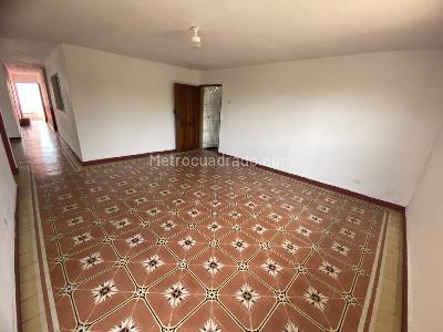 Casa de 5 alcobas en venta en Olaya, Barranquilla, 443 m² · foto 14 de 20
