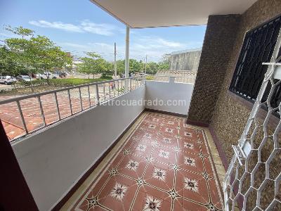 Casa de 5 alcobas en venta en Olaya, Barranquilla, 443 m² · foto 15 de 20