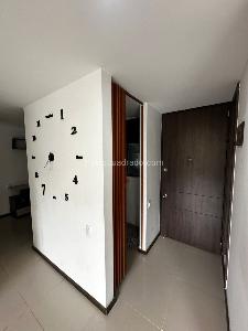 Apartamento de 3 alcobas en venta en Las Lomitas, Sabaneta, 87 m² · foto 8 de 20