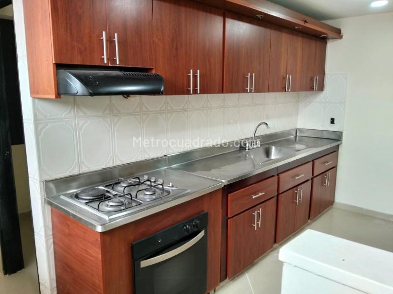 Duplex 4BR Apartment for Rent in Jardines, Envigado