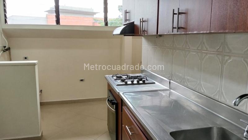Duplex 4BR Apartment for Rent in Jardines, Envigado - 2