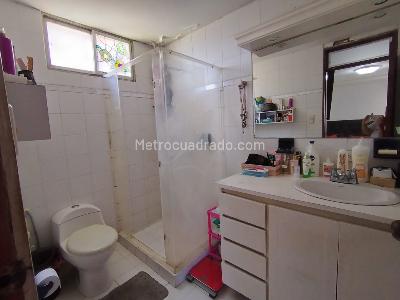 Apartamento de 3 alcobas en venta en Tivoli, Barranquilla, 147 m² · foto 8 de 11