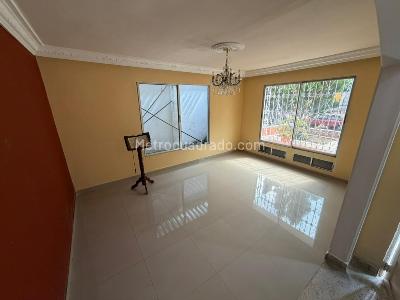 Casa de 5 alcobas en venta en La Concepcion, Barranquilla, 460 m² · foto 4 de 20