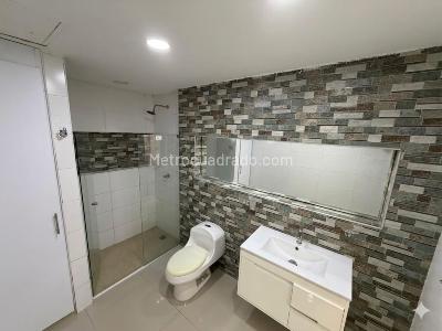 Casa de 5 alcobas en venta en La Concepcion, Barranquilla, 460 m² · foto 11 de 20