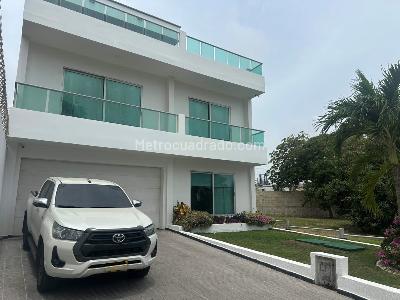 Casa de 4 alcobas en venta en Villa Campestre, Barranquilla, 500 m² · foto 2 de 20