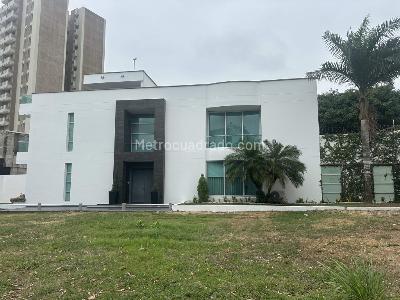 Casa de 4 alcobas en venta en Villa Campestre, Barranquilla, 500 m² · foto 3 de 20