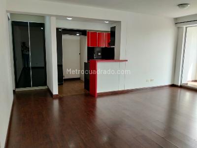 Apartamento de 3 alcobas en venta en Loma Linda, Sabaneta, 93 m² · foto 3 de 20