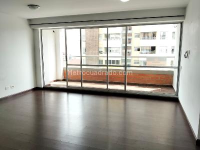 Apartamento de 3 alcobas en venta en Loma Linda, Sabaneta, 93 m² · foto 6 de 20