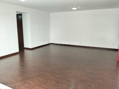 Apartamento de 3 alcobas en venta en Loma Linda, Sabaneta, 93 m² · foto 11 de 20